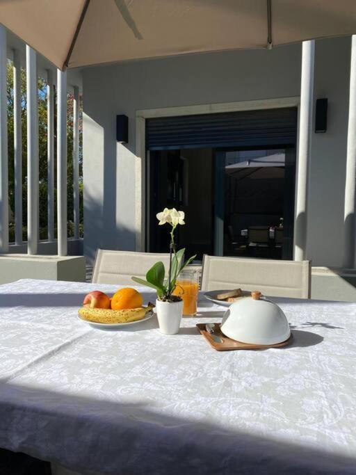 Casa Com Jardim Perto Da Praia Villa เซซิมบรา ภายนอก รูปภาพ