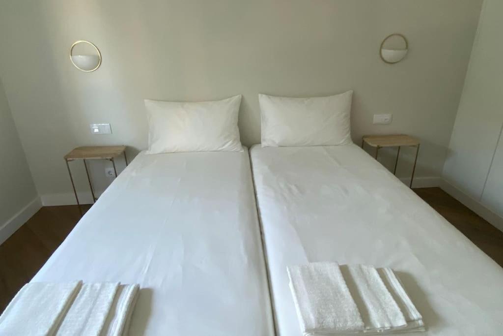 Casa Com Jardim Perto Da Praia Villa เซซิมบรา ภายนอก รูปภาพ